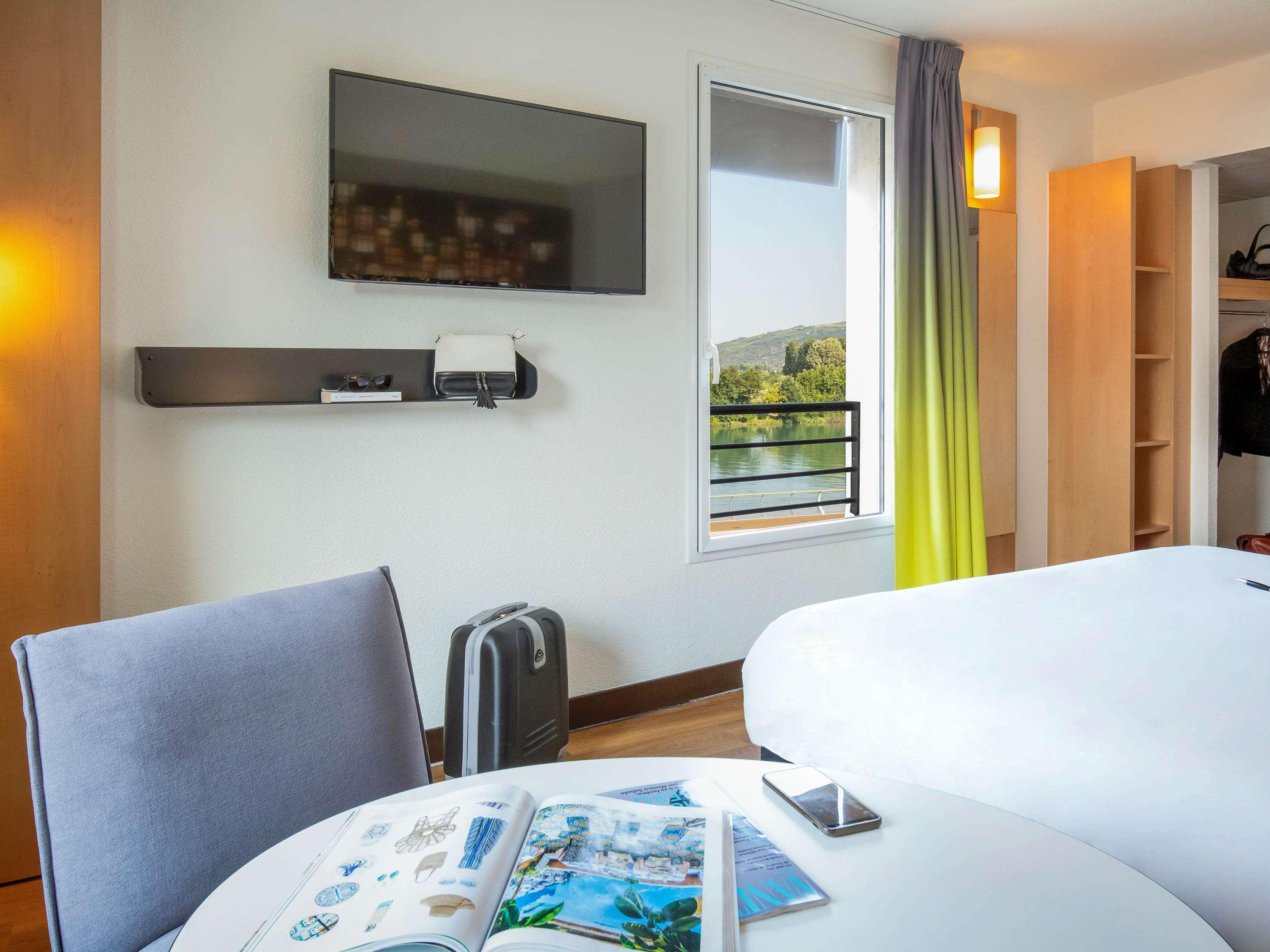 Ibis Lyon Sud Vienne Saint-Louis Hotel Екстериор снимка